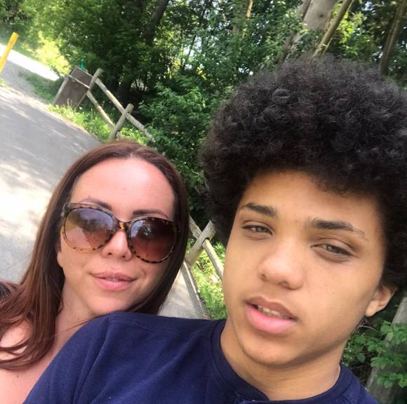 Meet your Posher, Brittany - Picture 1 of 1